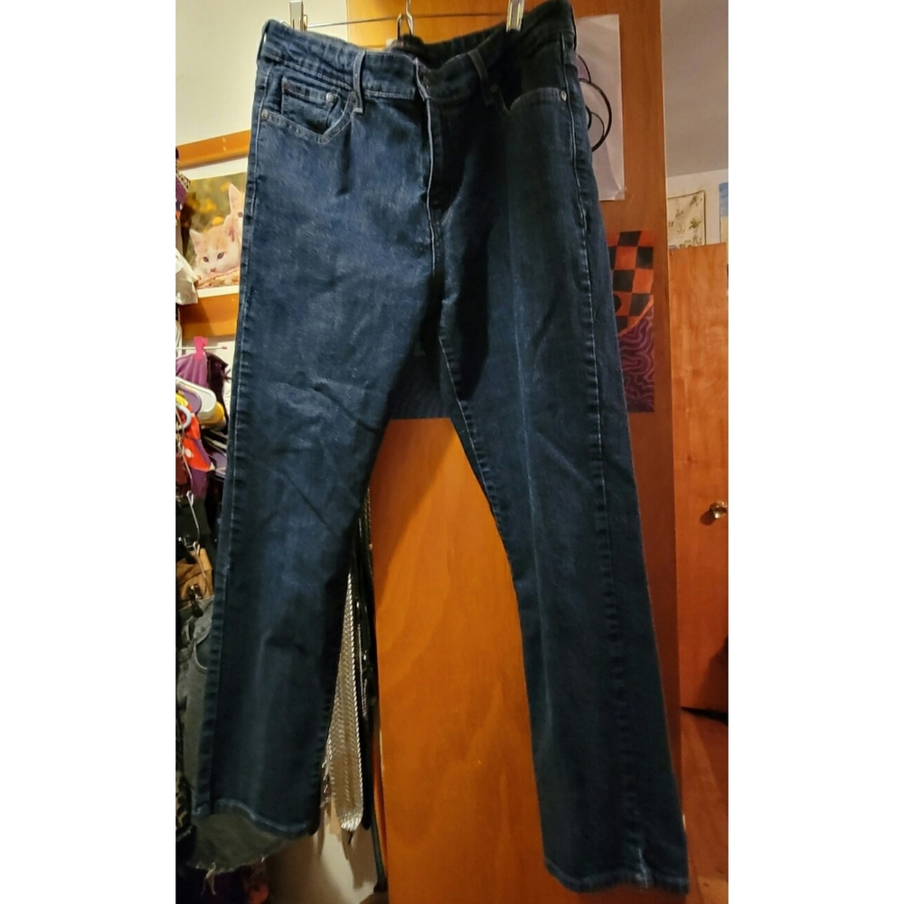 EUC Levi's Originals Darkwash Jeans